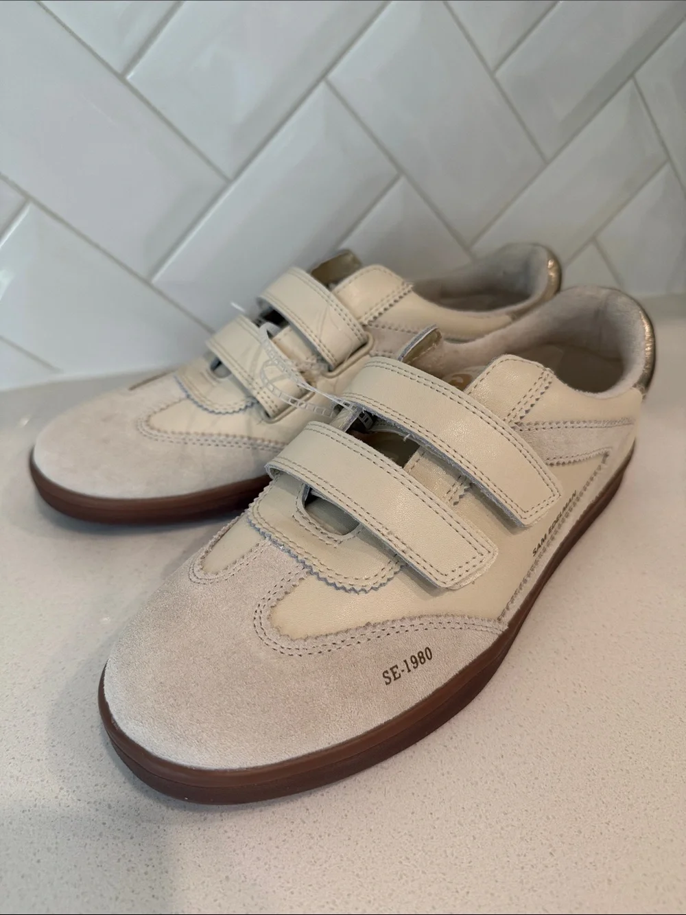 Sam Edelman SE-1980 Velcro Sneakers Cream Gold 10 NWOT